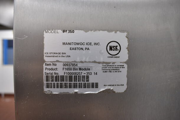 AMAZING! Manitowoc Model IY1894N-261D Stainless Steel Commercial Ice Machine Head on Manitowoc Model F1350 Stainless Steel Commercial Ice Bin. 208-230 Volts, 1 Phase. 60x40x93. BUYER MUST REMOVE - Image 6 of 10