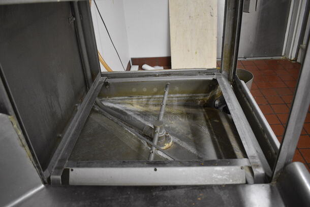 GORGEOUS! 2010 Jackson Model CONSERVER XL Stainless Steel Commercial Straight Pass Through Dishwasher. 115 Volts, 1 Phase. 33x32x67. BUYER MUST REMOVE - Image 4 of 9