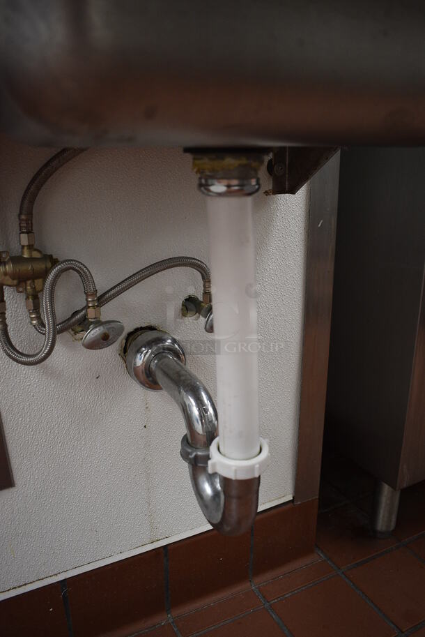 Stainless Steel Commercial Single Bay Sink w/ Faucet and Handles. 19x17x20. BUYER MUST REMOVE - Image 6 of 6