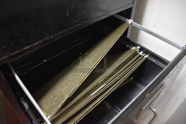 Hon Black Metal 4 Drawer Filing Cabinet. 18x26x52 - Image 4 of 6
