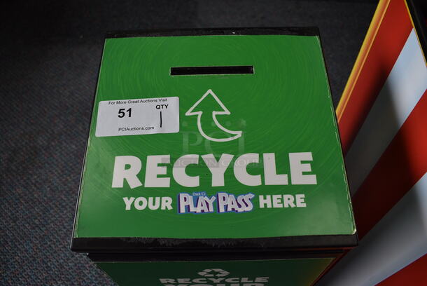 Black and Green Game Card Play Pass Recycling Bin. 14x14x34 - Image 4 of 6