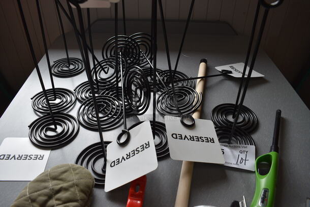 ALL ONE MONEY! Lot of Various Tabletop Holders, Oven Mitt and Trash Bags! - Image 4 of 5