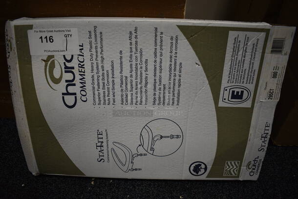 IN ORIGINAL BOX! Toilet Seat. 14x19x1