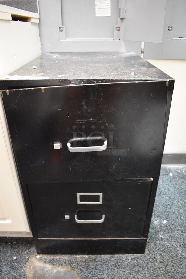 Black Metal 2 Drawer Filing Cabinet. 18x26x29 - Image 1 of 4