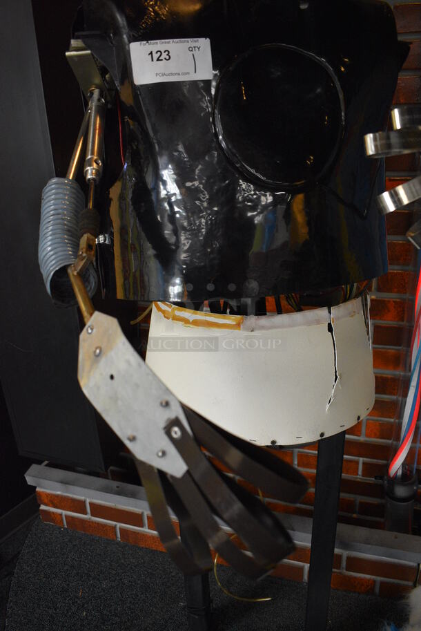 Metal Animatronic Band Member. 25x30x68. BUYER MUST REMOVE - Image 2 of 7