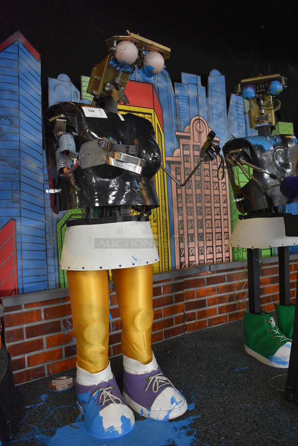 Metal Animatronic Band Member w/ Purple Shoes. 29x30x64. BUYER MUST REMOVE - Image 2 of 8