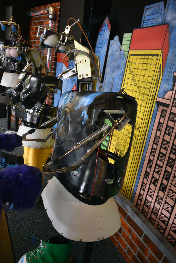 Metal Animatronic Band Member w/ Green Shoes, 2 Purple Hands and Fake Piano. 24x32x64, 40x20x38. BUYER MUST REMOVE - Image 8 of 8