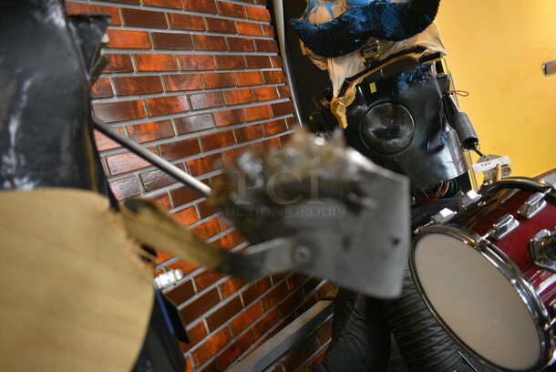Metal Animatronic Band Member w/ Fake Guitar and Fake Amp. 30x29x69 BUYER MUST REMOVE - Image 6 of 9