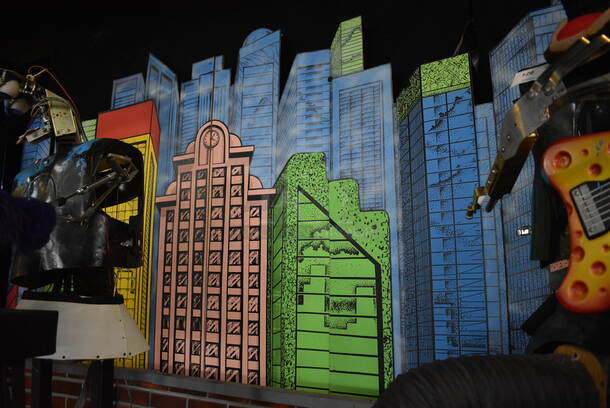 ALL ONE MONEY! Lot of Cityscape Background and Faux Brick Walls! Does Not Include Animatronic Band. BUYER MUST REMOVE - Image 4 of 6