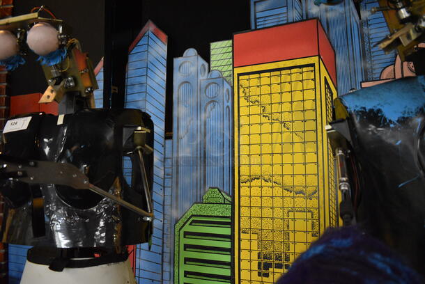 ALL ONE MONEY! Lot of Cityscape Background and Faux Brick Walls! Does Not Include Animatronic Band. BUYER MUST REMOVE - Image 5 of 6