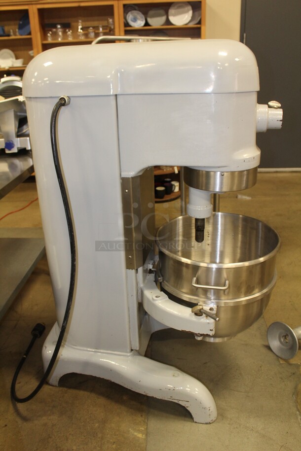 AWESOME! Hobart Model H600 Stainless Steel  60qt  Planetary Floor Mixer With Brand New Commercial Mixing Bowl. Includes Whisk Attachment, Paddle Attachment And Dough Hook. 23x36x54. 208V. 3 Phase. Working When Pulled! - Image 4 of 8