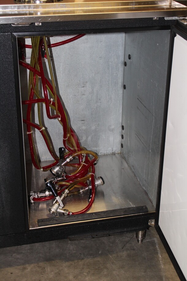 TERRIFIC! Glastender Commercial 10 Tap Reach In Beer Dispenser/Kegerator With Hoses. 72x26.5x58. 115V/60Hz. Working When Pulled! - Image 3 of 9