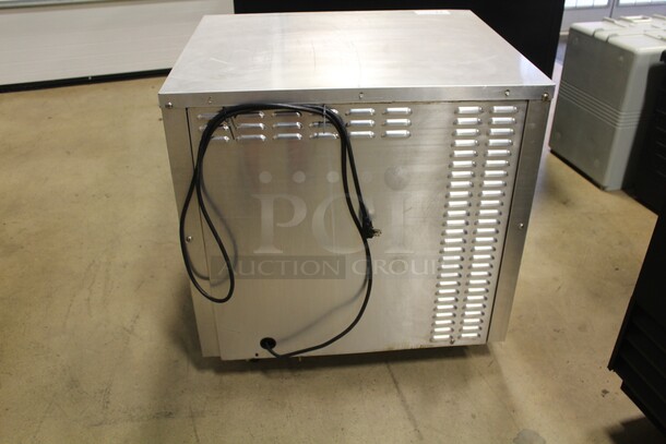 NICE! Continental Model UC32 Commercial Stainless Steel Single Door Undercounter Refrigerator/Cooler On Commercial Casters. 32x31x32. 115V/60Hz. Working When Pulled! - Image 5 of 6