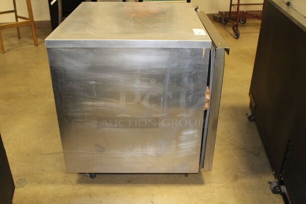 NICE! Continental Model UC32 Commercial Stainless Steel Single Door Undercounter Refrigerator/Cooler On Commercial Casters. 32x31x32. 115V/60Hz. Working When Pulled! - Image 6 of 6
