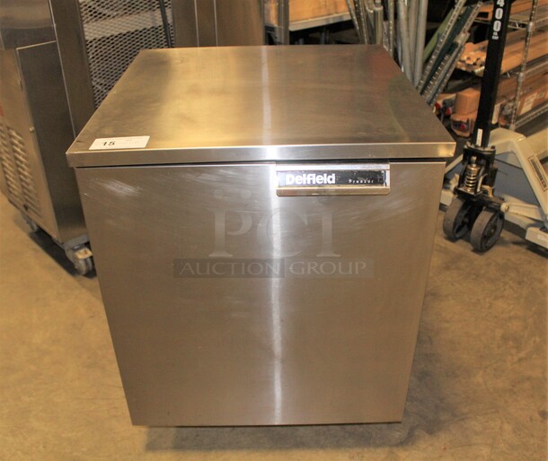 NICE! Delfield Model 407 Commercial Stainless Steel Single Door Undercounter Refrigerator/Cooler On Commercial Casters. 27x28.5x34. 115V/60Hz. Working When Pulled!