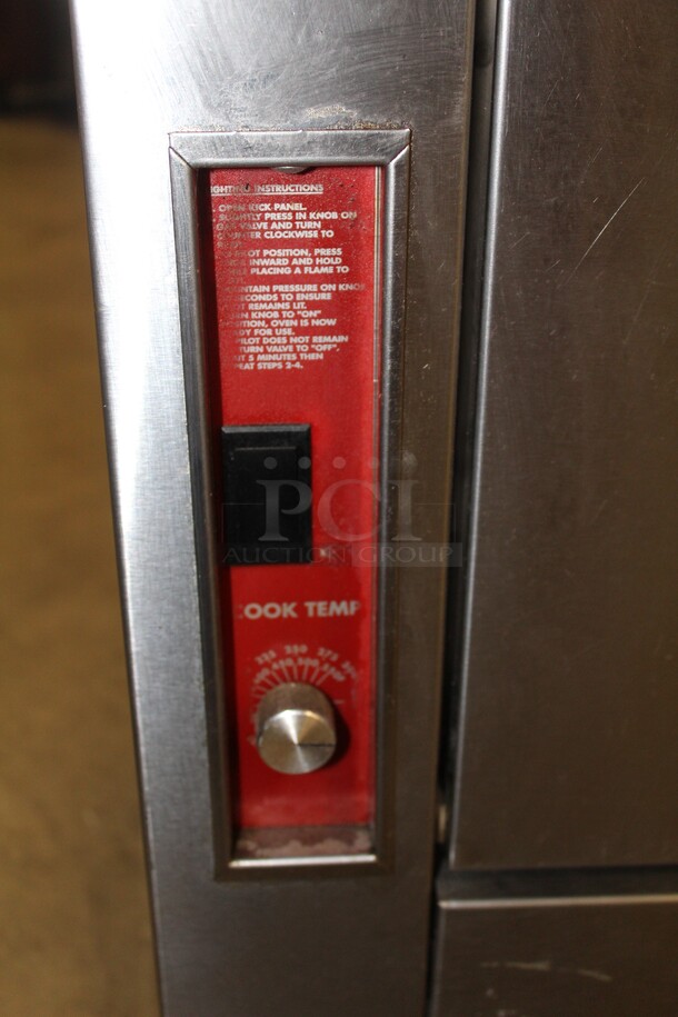 SUPER FIND! Commercial Stainless Steel Natural Gas Oven With Griddle Top On Commercial Casters. 36x37.5x38.5 - Image 6 of 6