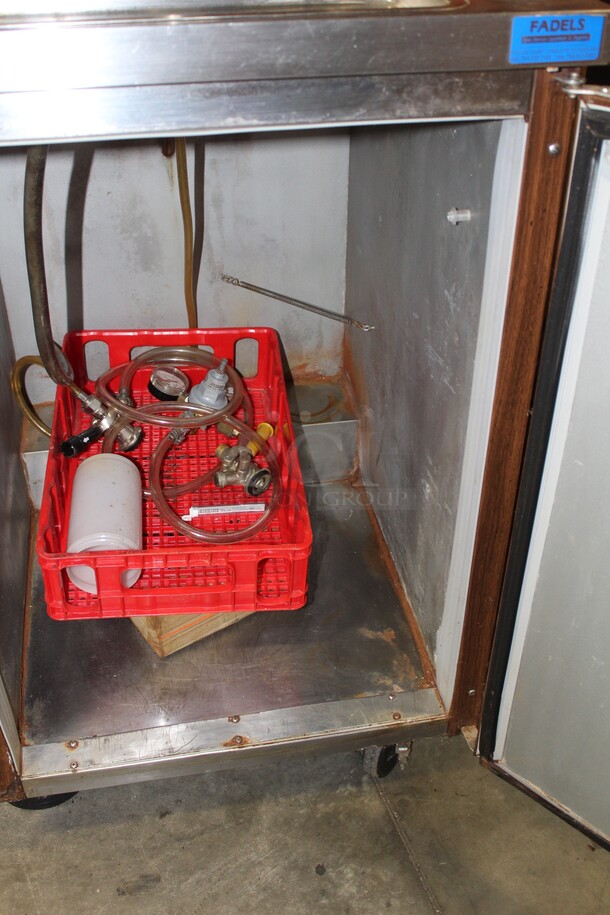 NICE! Beverage Air Commercial Beer Dispenser/Kegerator On Commercial Casters. 24x29.5x50.5. 115V/60Hz. Working When Pulled! - Image 2 of 6