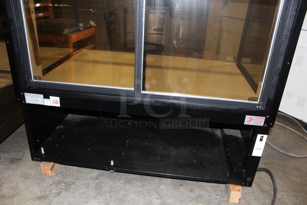 FANTASTIC! Federal Industries Model SGD5042 Full Service Bakery Case With Straight Glass. 50x35.5x42. 120V/60Hz. 1 Phase. Working When Pulled! - Image 4 of 6