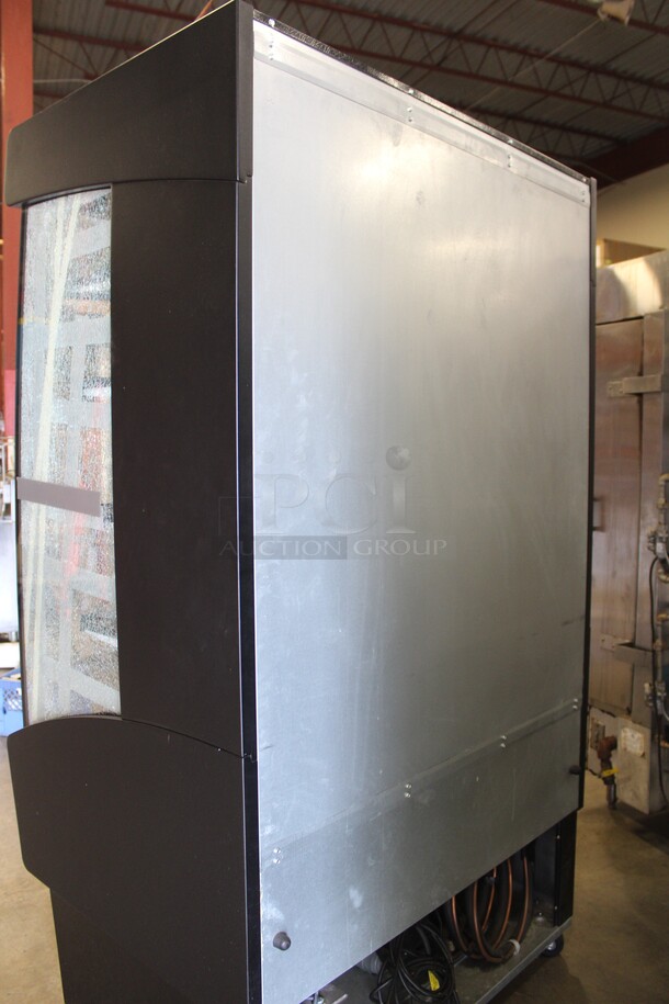 NICE! Master-Bilt Commercial Refrigerated Open Air Grab And Go Display Case Merchandiser On Commercial Casters. 46x31.5x82. 115V/60Hz. Working When Pulled! - Image 6 of 9
