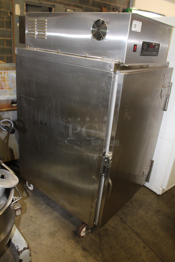 FABULOUS! Carter-Hoffmann Model RTH-9 Commercial Stainless Steel Rethermalization/Heating Cabinet On Commercial Casters. 31.5x40.5x61.5. Hardwired.  - Image 7 of 7