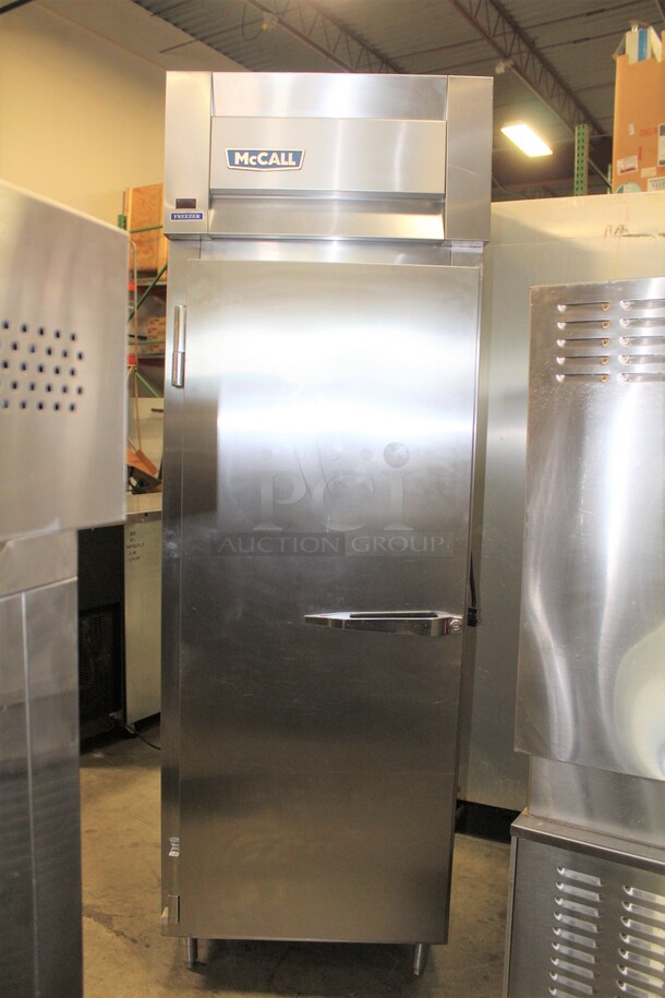 NICE! McCall Model 1-1020FP Commercial Stainless Steel Single Door Pass Thru Freezer. 27.5x34x84. 115V/60Hz. Working When Pulled! - Image 4 of 9