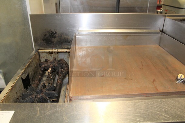 GREAT! Castle Commercial Stainless Steel Natural Gas Double Oven With Griddle, 2 Burners And Holding Station On Commercial Casters. 48x30x45  - Image 3 of 10