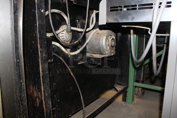 (x2) 2 FANTASTIC! Blodgett Commercial Stainless Steel Natural Gas Full Size Convection Ovens. 38x37x72. 2 Times Your Bid. - Image 6 of 6
