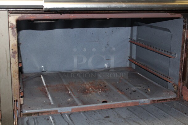 GREAT FIND! Garland Commercial Stainless Steel Electric Double Oven With Griddles And Two Burners. 60x31.5x43 - Image 2 of 8