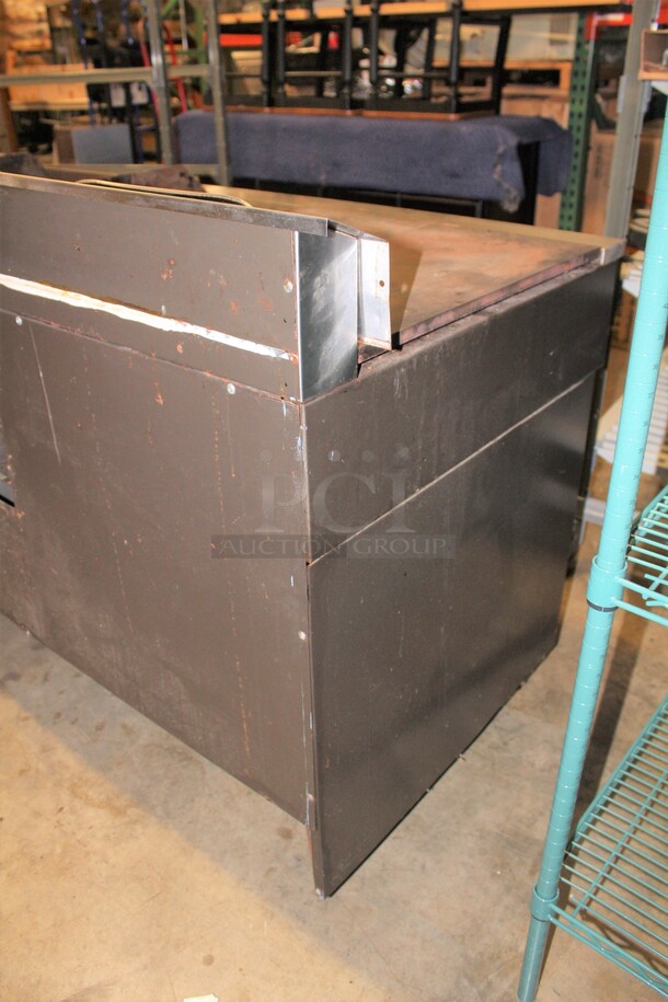GREAT FIND! Garland Commercial Stainless Steel Electric Double Oven With Griddles And Two Burners. 60x31.5x43 - Image 8 of 8