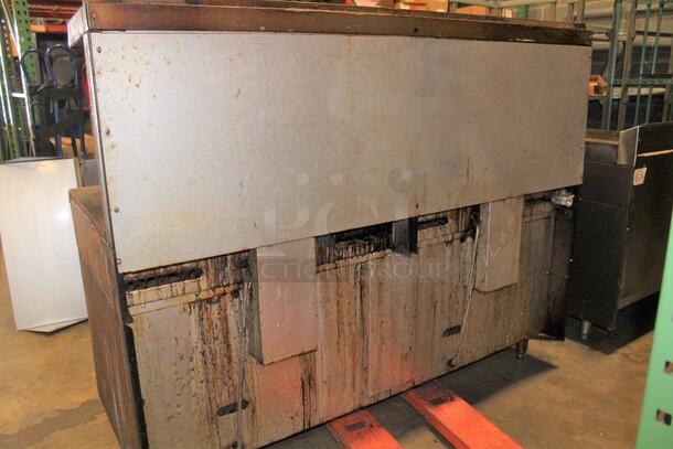 WOW! Garland Commercial Stainless Steel Natural Gas Double Oven With Two Burners And Griddle. 75x31x59 - Image 7 of 8