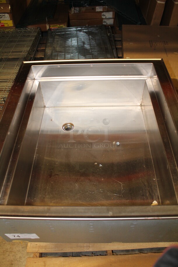 FABULOUS! Vollrath Model 36429 Commercial Stainless Steel Drop In Refrigerated Cold Pan With 2 Pan Capacity. 26x29x24.5. 120V/60Hz. Working When Pulled! - Image 2 of 6