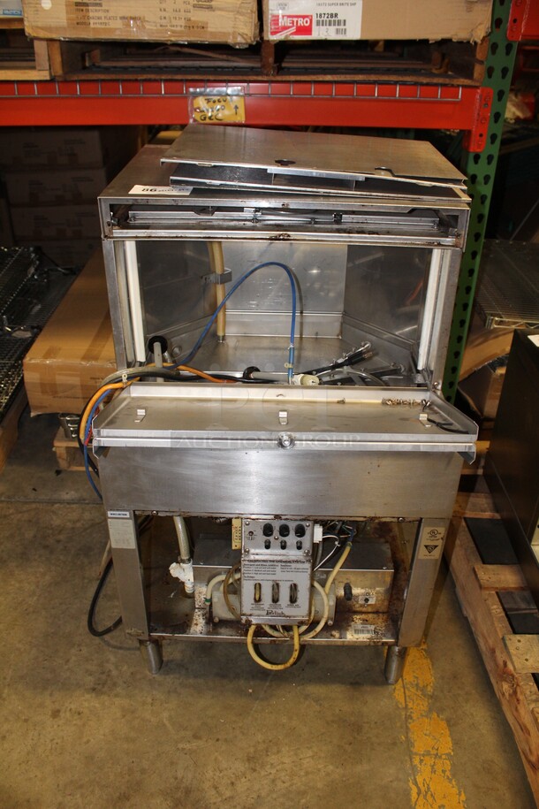 WOAH! Perlick Model PKBR24 Commercial Stainless Steel Underbar Glass Washer. 24x24x39.5. 120V/60Hz. 1 Phase. 