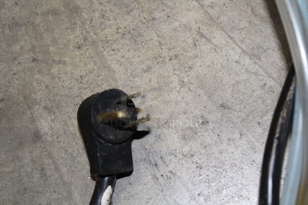 FANTASTIC! CMA Dishmachines Model UC65e Commercial Stainless Steel Undercounter Dishwasher. 24x25x34. 115/208-230V. 60Hz. 1 Phase. - Image 10 of 10