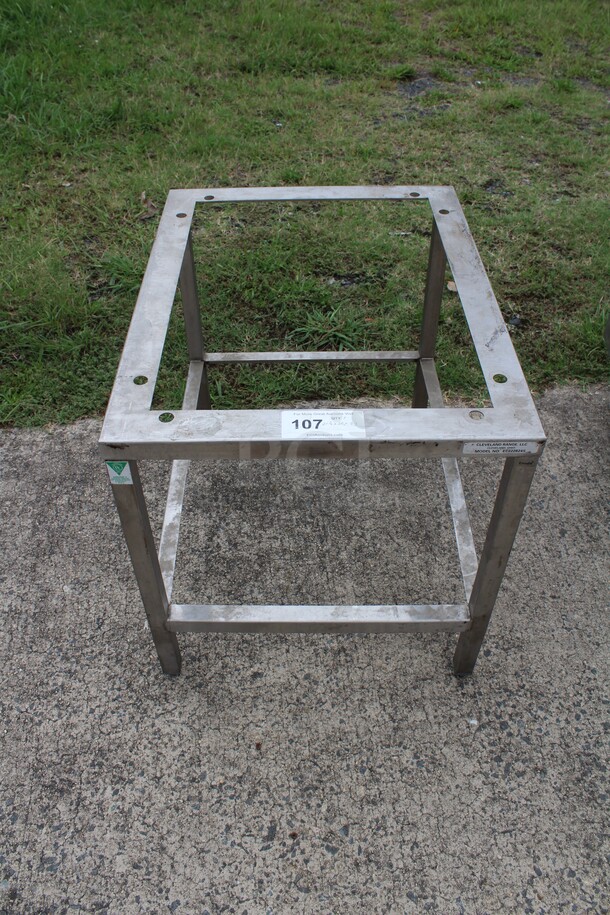 NICE! Cleveland Range Model ES222824S Commercial Stainless Steel Equipment Stand. 21.5x28x23 - Image 1 of 3