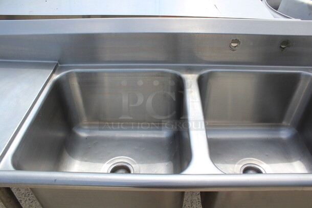 WOAH! Advance Tabco Commercial Stainless Steel 3 Compartment Sink With Double Drainboards. 114x26.5x41 - Image 2 of 8