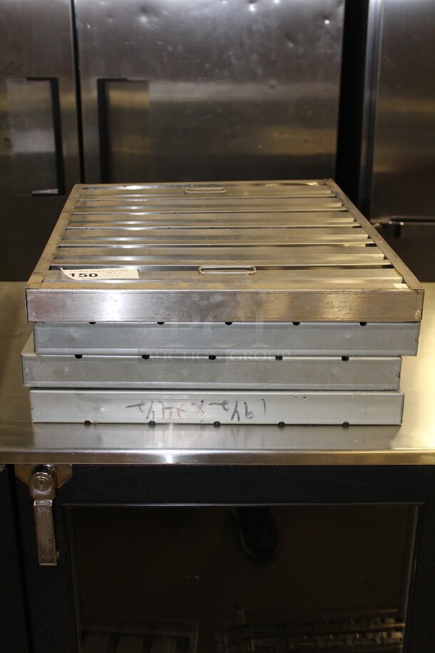 4 TIMES YOUR BID! 4 Hood Filters.  - Image 1 of 1