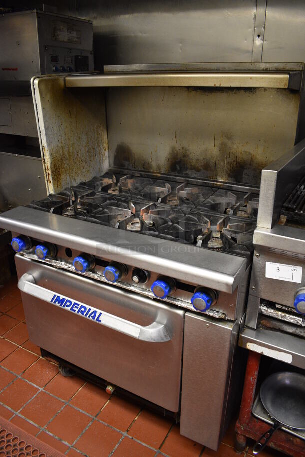 BEAUTIFUL! Imperial Stainless Steel Commercial Propane Gas Powered 6 Burner Range w/ Lower Oven and Overshelf on Commercial Casters. This Unit Will Be Professionally Uninstalled. 36x32x57. Tested and Working! - Image 4 of 6