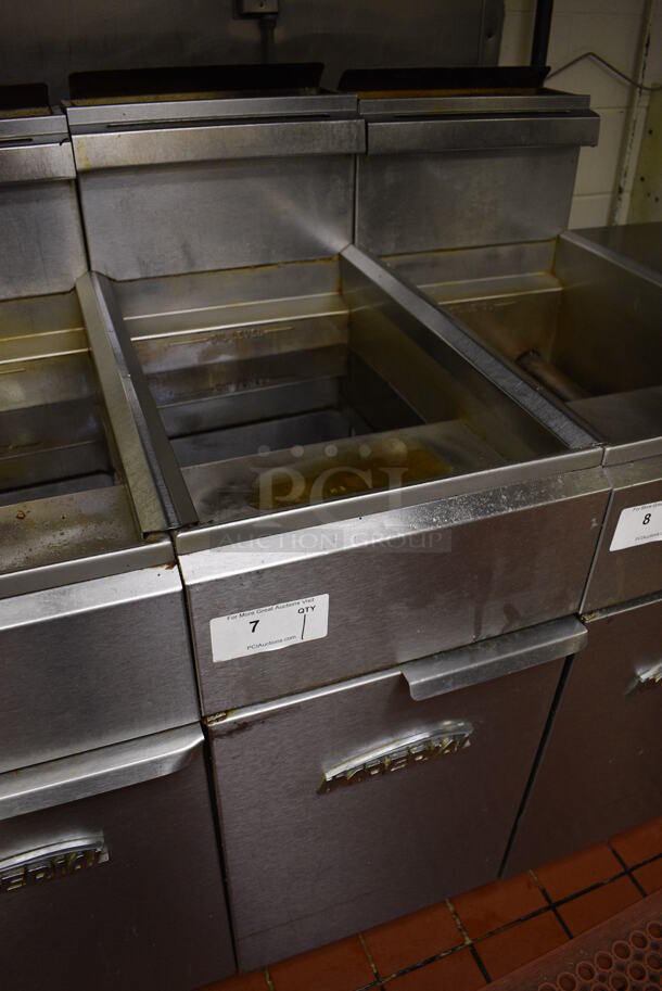 GREAT! Imperial Model IFS-50 Stainless Steel Commercial Propane Gas Powered 50 Pound Capacity Deep Fat Fryer. 140,000 BTU. This Unit Will Be Professionally Uninstalled. 15.5x31x47. Tested and Working! - Image 3 of 7