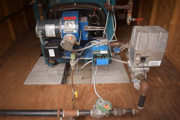 GORGEOUS! Burnham Model V906A Metal Commercial Boiler w/ Power Flame Burner. 880,000 BTU. Goest GREAT w/ Item 27! This Unit Will Be Professionally Uninstalled and Put On Rollers To Get Onto a Pallet Jack. Tested and Working! - Image 4 of 11