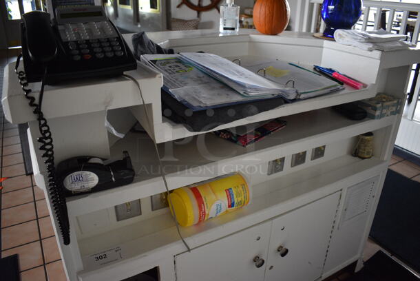 White Counter. Does Not Include Contents. BUYER MUST REMOVE. 50x28x43 - Image 4 of 5