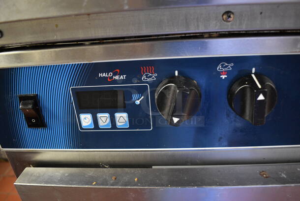 FANTASTIC! 2011 Alto Shaam Model 1000-TH/II Stainless Steel Commercial 2 Half Size Door Halo Heat Warming Cabinet on Commercial Casters. 120 Volts, 1 Phase. 22.5x30.5x77. Tested and Working! - Image 6 of 8