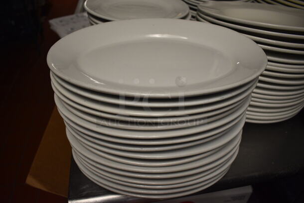 20 White Ceramic Oval Plates. 12x8.5x1.5. 20 Times Your Bid! - Image 1 of 4
