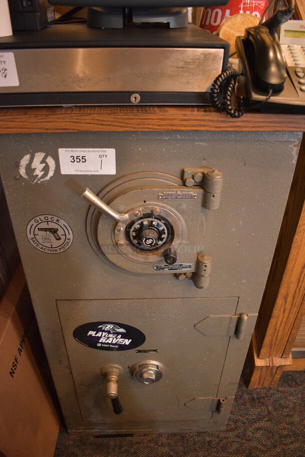 Metal Commercial Single Compartment Safe. 22x27x43 - Image 1 of 5