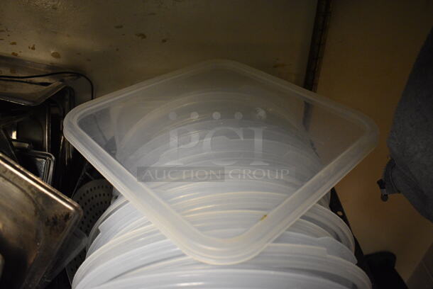 9 Clear Poly Square Lids. 9 Times Your Bid!