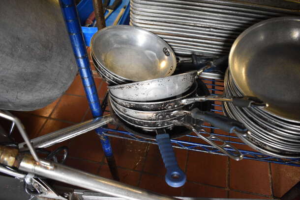 9 Metal Skillets. 15x8.5x2. 9 Times Your Bid! - Image 1 of 3