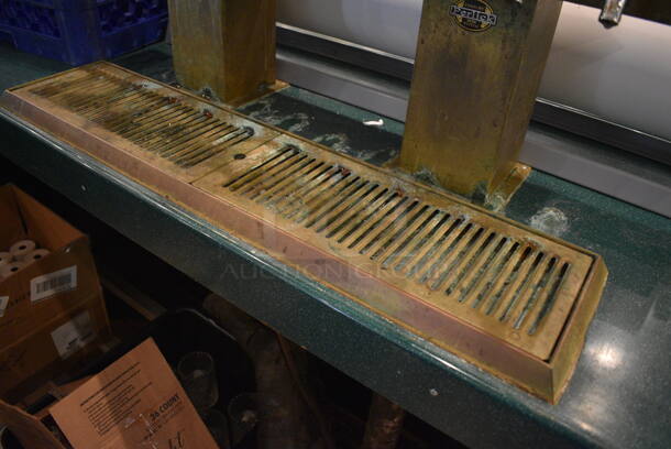 Perlick Metal Commercial 10 Tap Beer Tower w/ Drip Tray. This Unit Will Be Professionally Uninstalled. 33x9x26 - Image 2 of 6