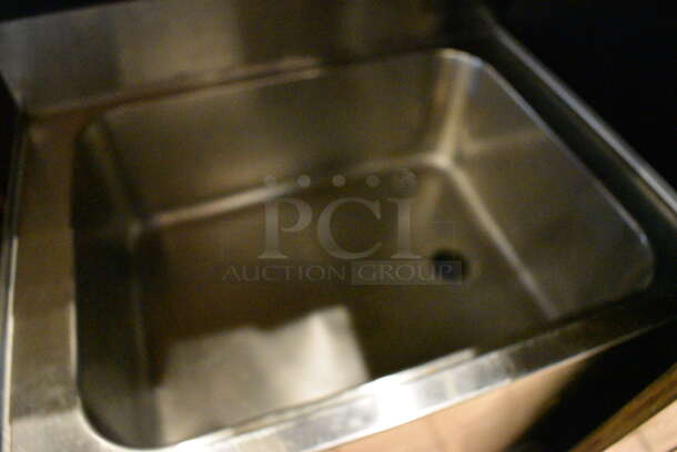 Stainless Steel Commercial Ice Bin. This Unit Will Be Professionally Uninstalled. 24x18x34 - Image 3 of 5