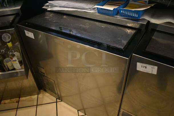 SWEET! Perlick Model BC36 Stainless Steel Commercial Back Bar Bottle Cooler w/ Sliding Lid. Does Not Include Contents. 115 Volts, 1 Phase. 36x30x34. Tested and Working!
 - Image 3 of 5