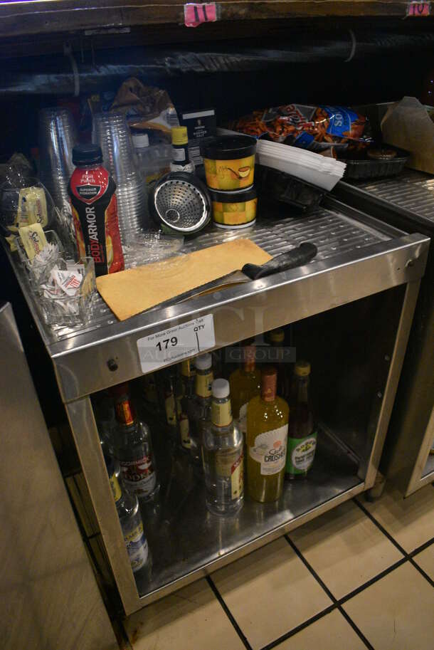 Stainless Steel Commercial Drainboard w/ Metal Undershelf. Does Not Include Contents. 23x22.5x32 - Image 2 of 4