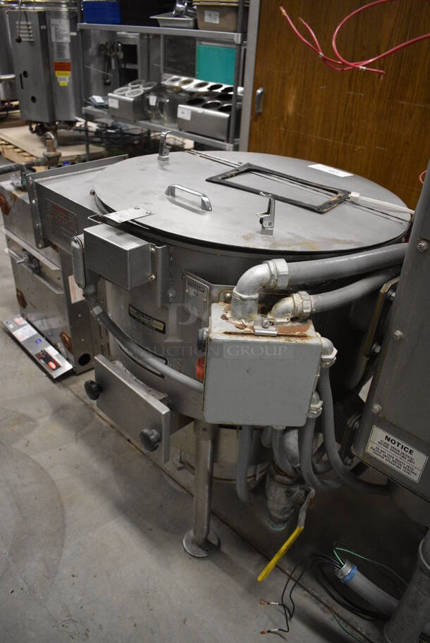 Hobart Model EL5-1224 Metal Commercial Floor Style Garbage Disposal. 200 Volts, 3 Phase. 40x32x59, 8x15x15 - Image 9 of 12
